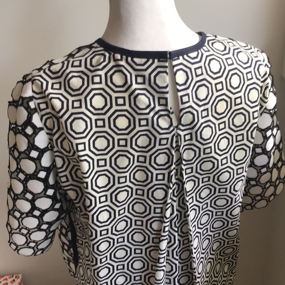 Tory Burch Geometrical Lace Top, Size 4 - Picture 7 of 8